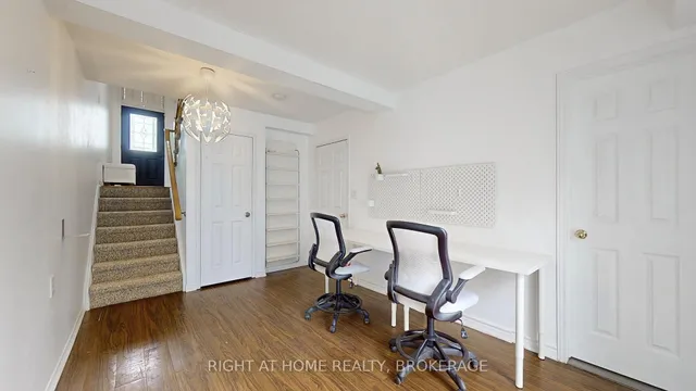 Additional property image - 371 Fairgate Way