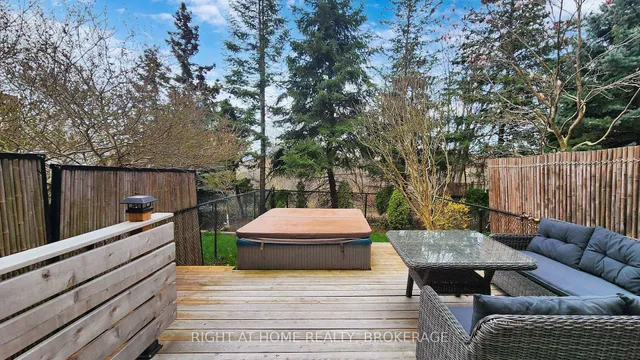 Additional property image - 371 Fairgate Way