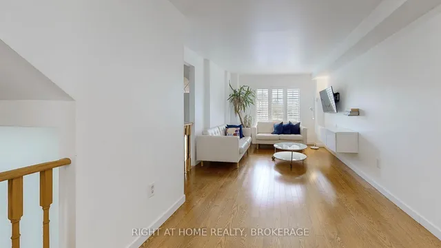 Additional property image - 371 Fairgate Way