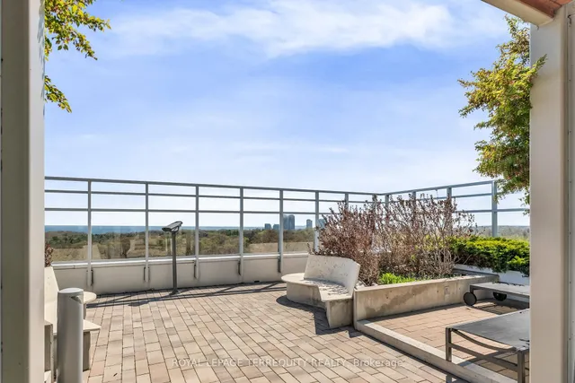 Additional property image - 1830 Bloor St Unit 701