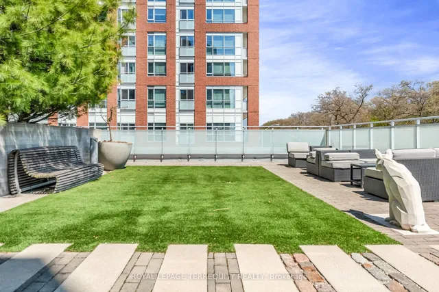 Additional property image - 1830 Bloor St Unit 701