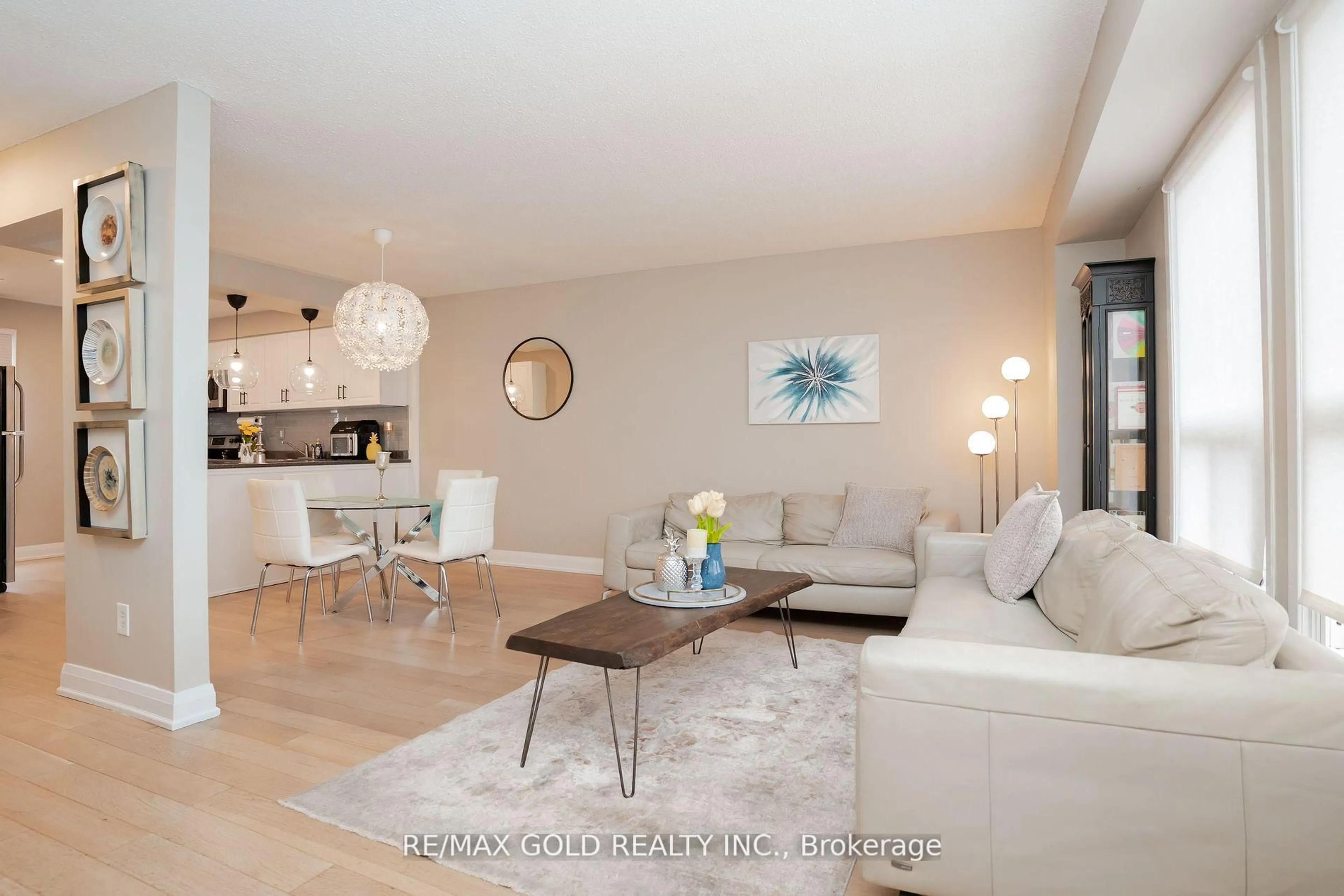 Living room with furniture, unknown for 64 Enmount Dr, Brampton Ontario L6T 4C9
