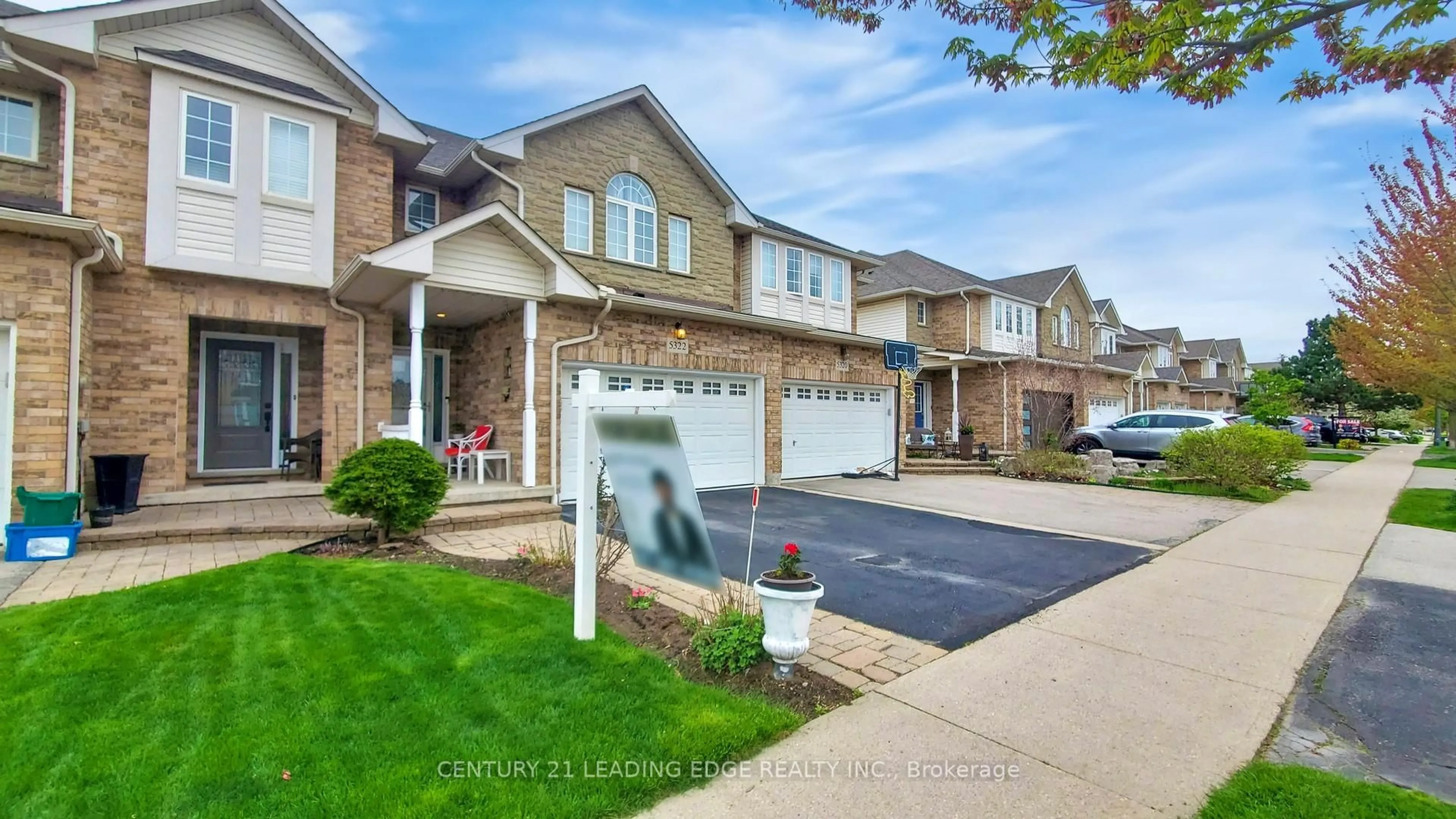 Home with brick exterior material, street for 5322 Dryden Ave, Burlington Ontario L7L 6Z9
