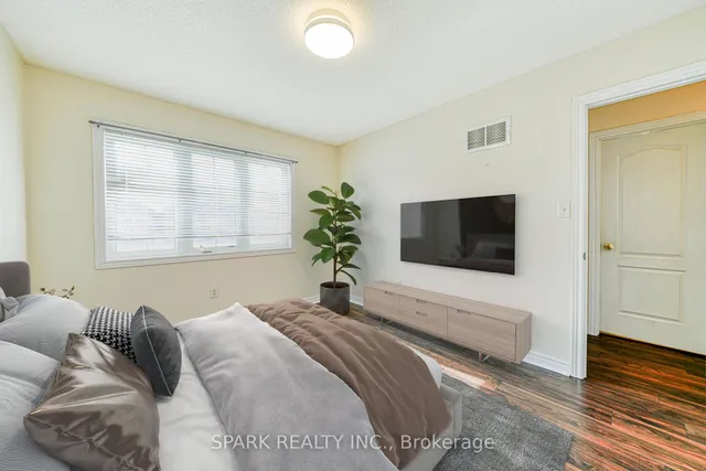Additional property image - 147 Weston Dr