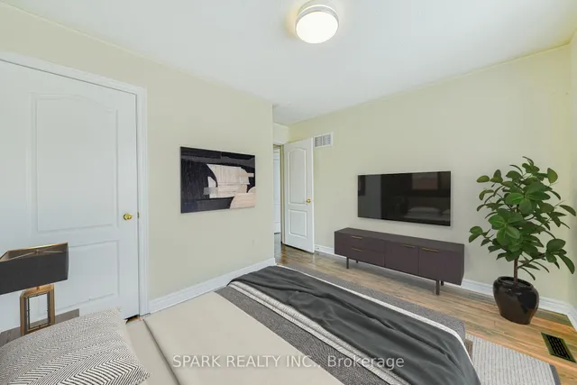 Additional property image - 147 Weston Dr