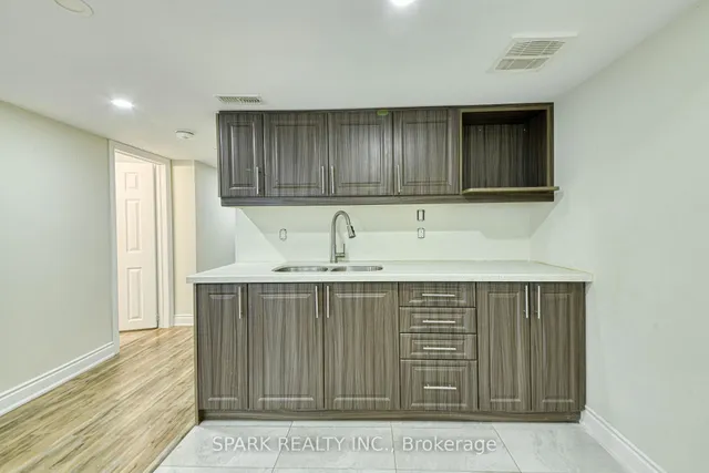 Additional property image - 147 Weston Dr