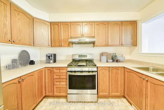 Additional property image - 147 Weston Dr
