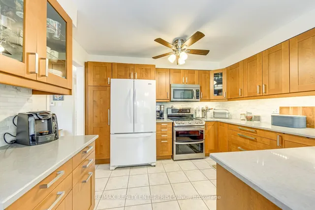 Additional property image - 5223 Fairford Cres Unit 57
