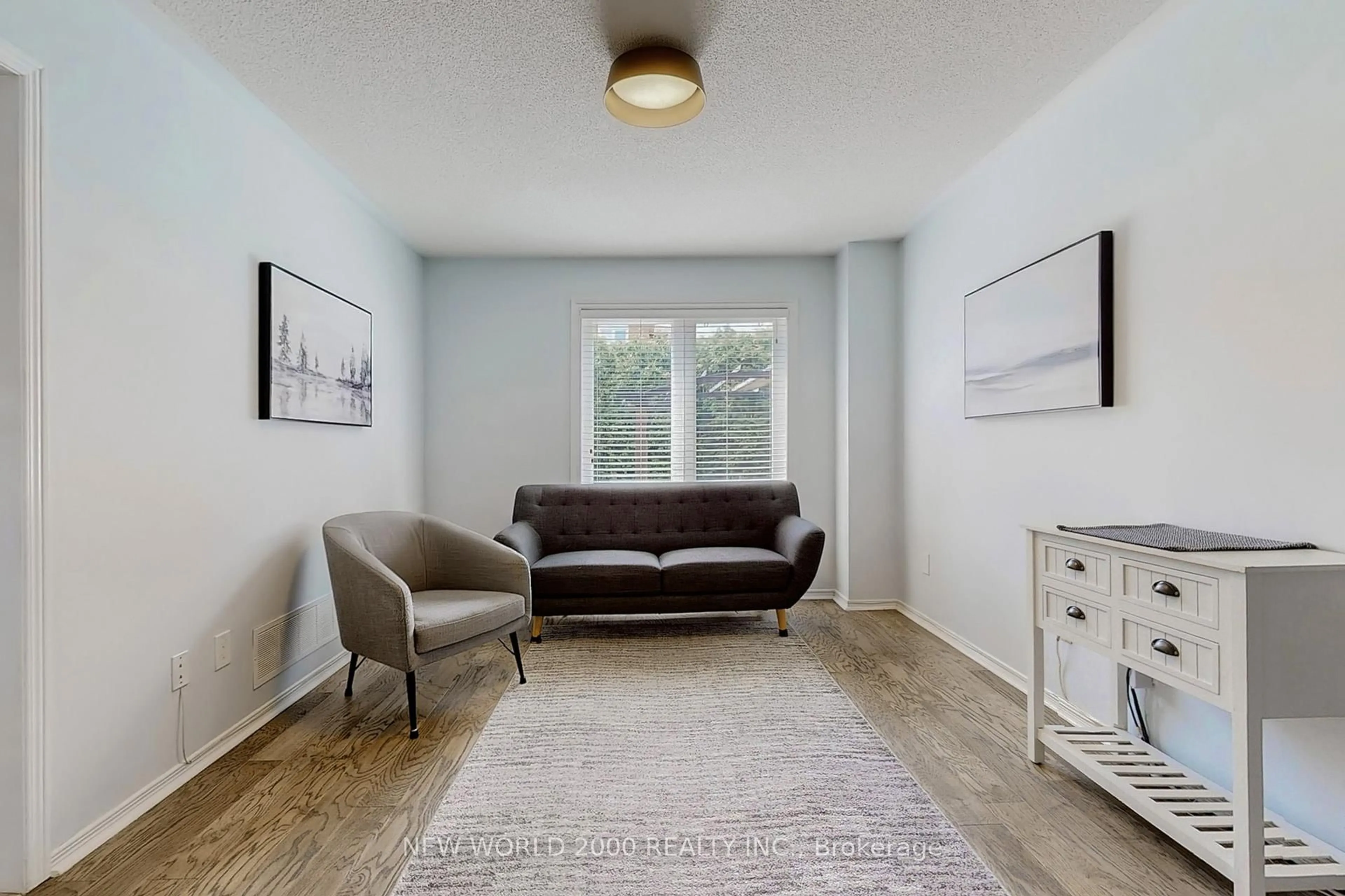 Living room with furniture, unknown for 5348 Longhorn Tr, Mississauga Ontario L4Z 3G2
