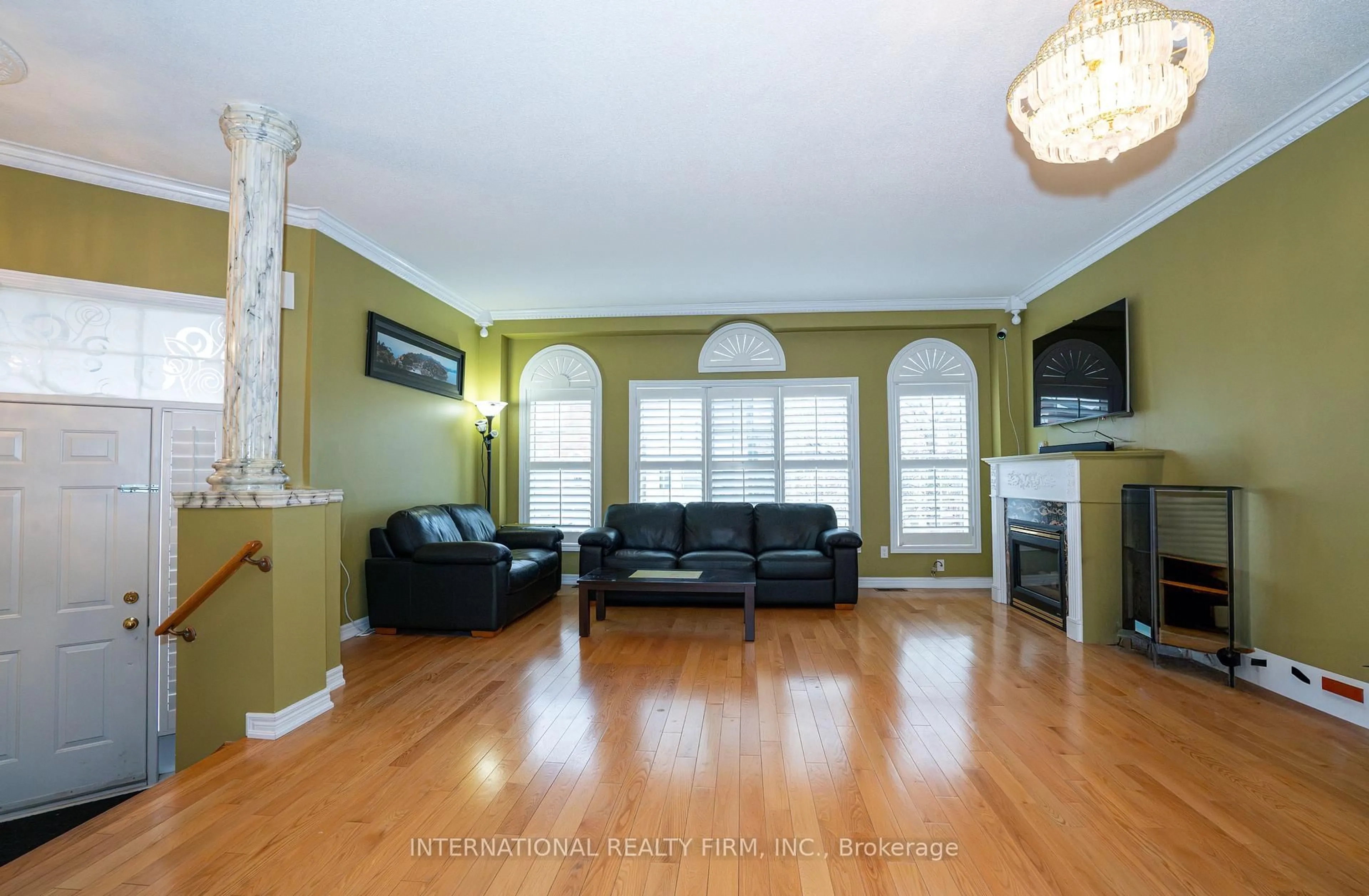 Living room with furniture, unknown for 8 Margaret Rose Crt, Toronto Ontario M9N 3Y6
