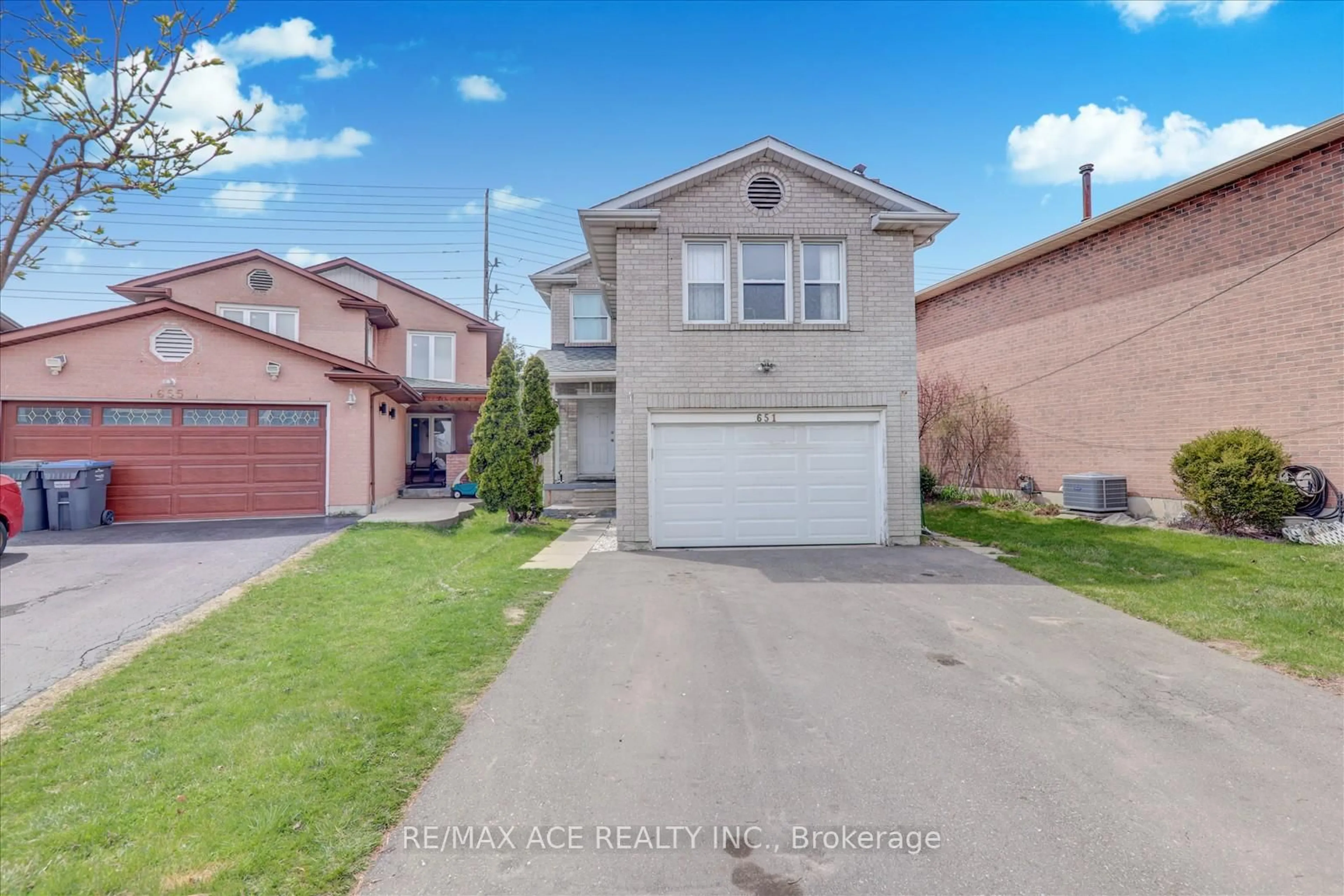 Unknown for 651 Shetani Pl, Mississauga Ontario L5B 2Z7