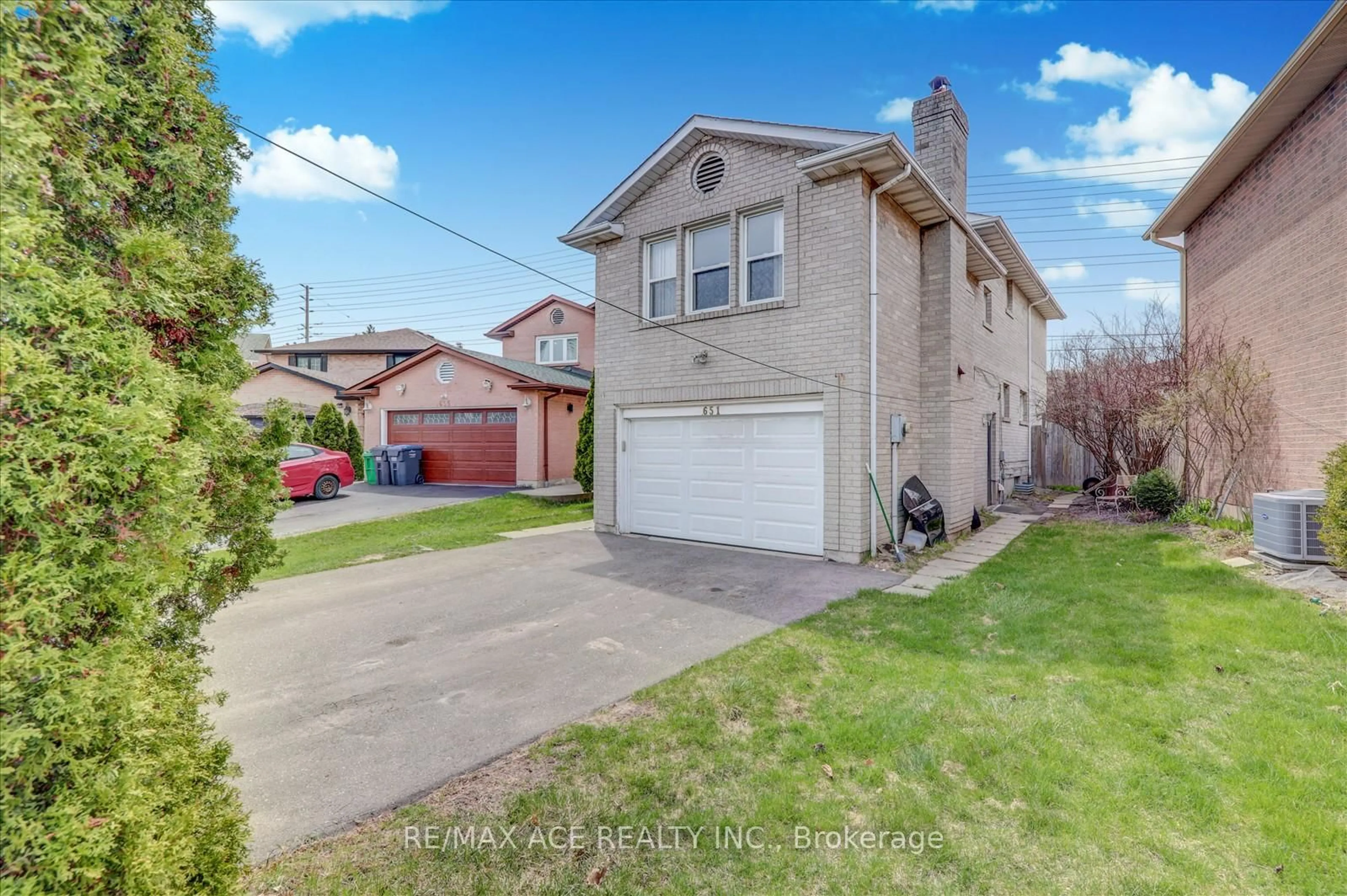 Unknown for 651 Shetani Pl, Mississauga Ontario L5B 2Z7