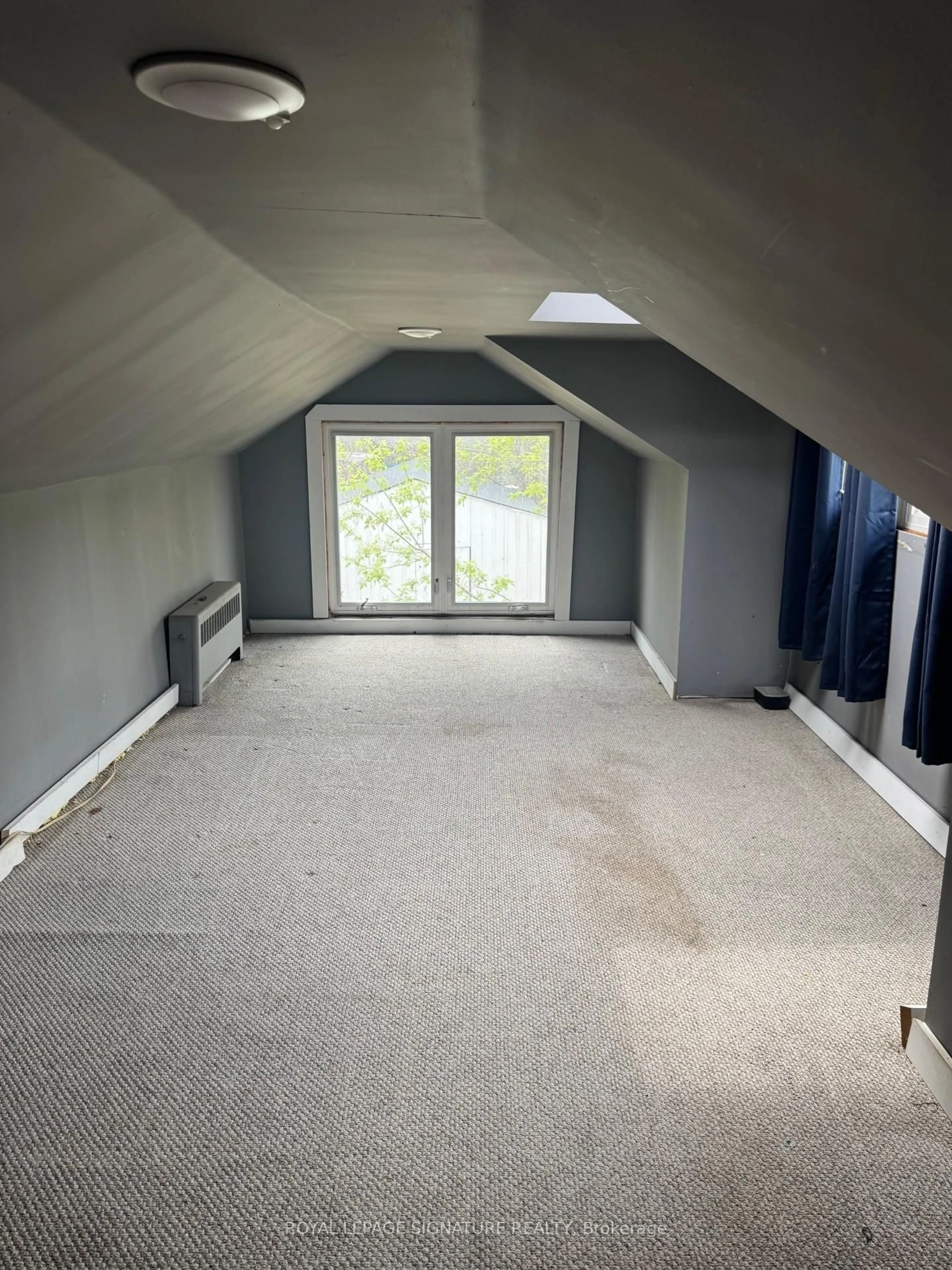 A pic of a room for 158 Premium Way, Mississauga Ontario L5B 1A2