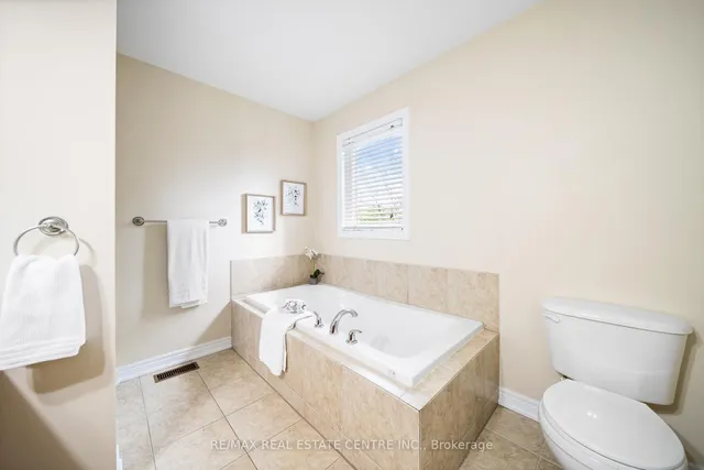 Additional image 16 of 5449 Valleyhigh Dr