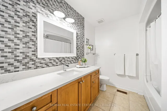 Additional image 13 of 5449 Valleyhigh Dr