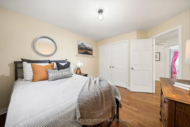 Additional image 11 of 5449 Valleyhigh Dr