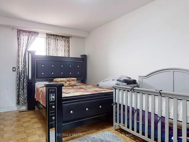 Additional property image - 7033 Netherbrae Rd Unit 8