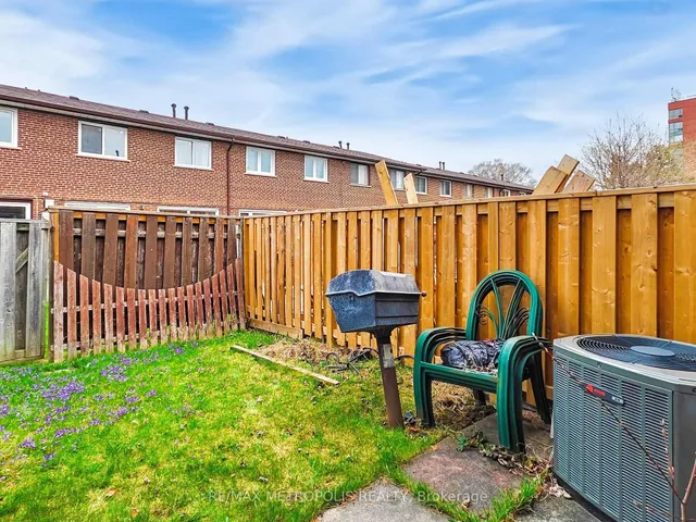 Additional property image - 7033 Netherbrae Rd Unit 8