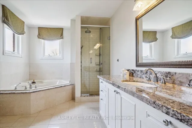 Additional property image - 711 Esprit Cres