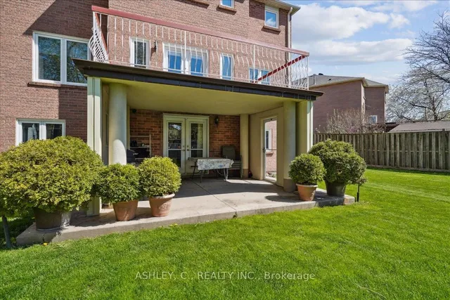 Additional property image - 711 Esprit Cres