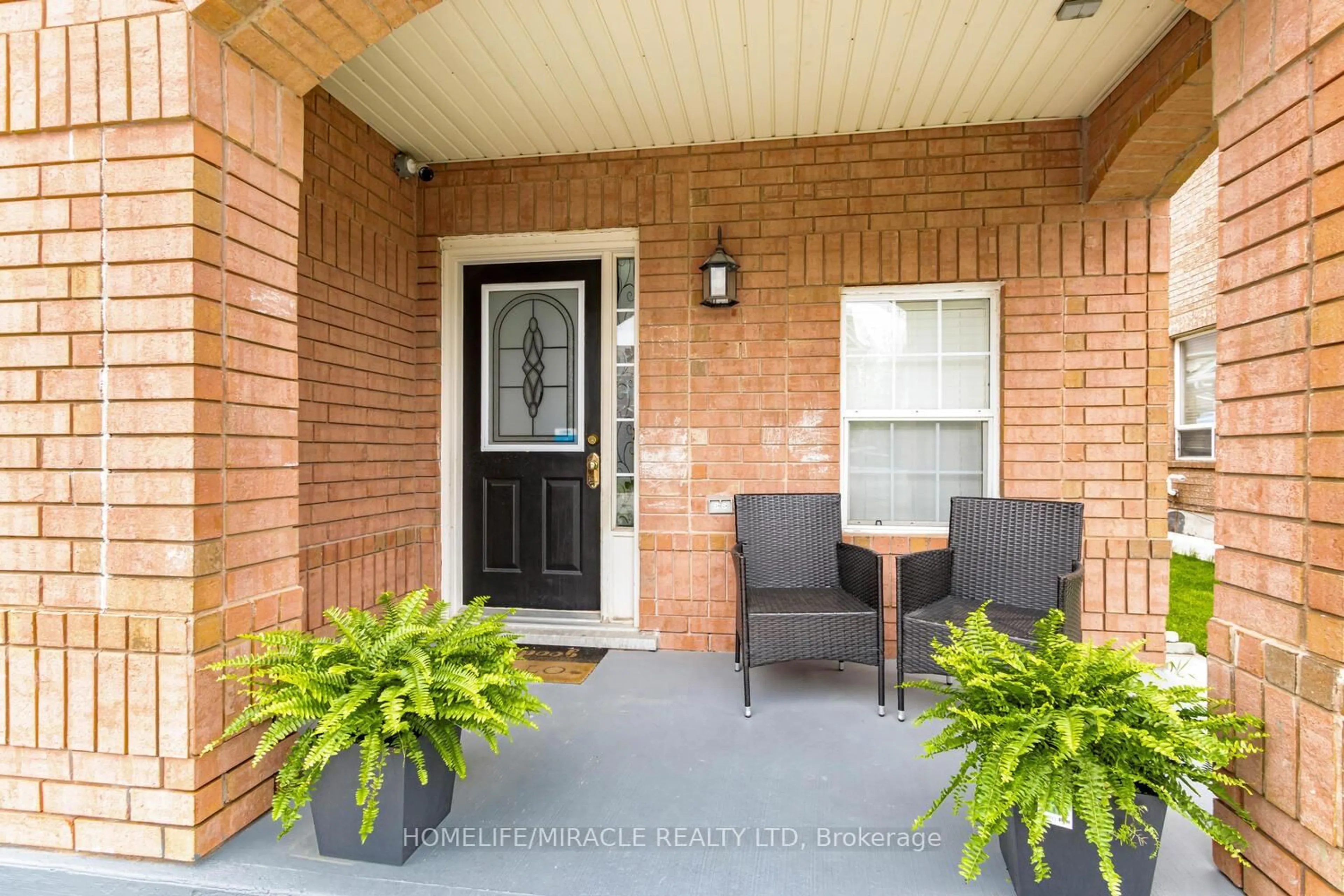 Unknown for 1677 Stover Cres, Milton Ontario L9T 5N3