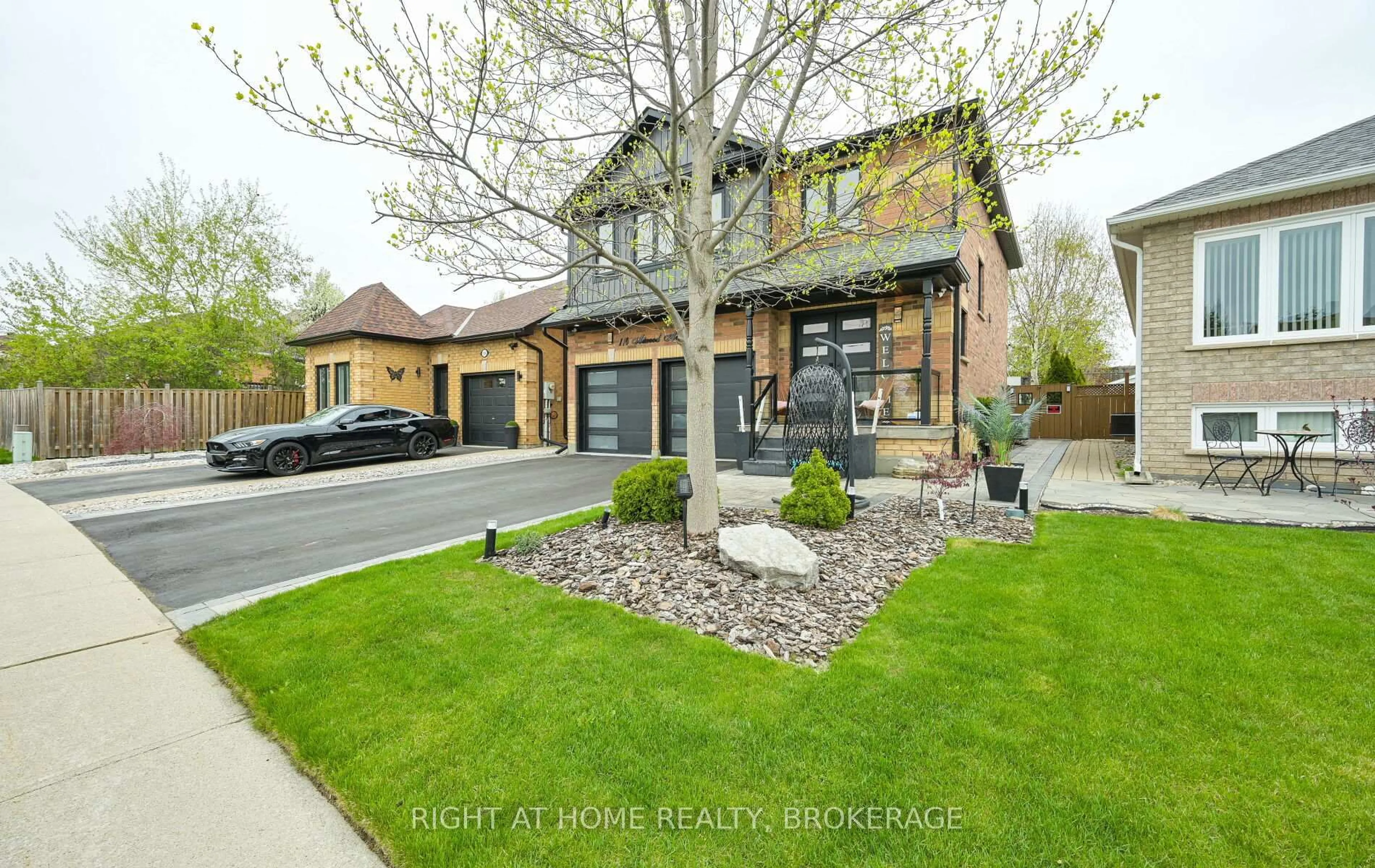 Home with brick exterior material, street for 114 Atwood Ave, Halton Hills Ontario L7G 6C5