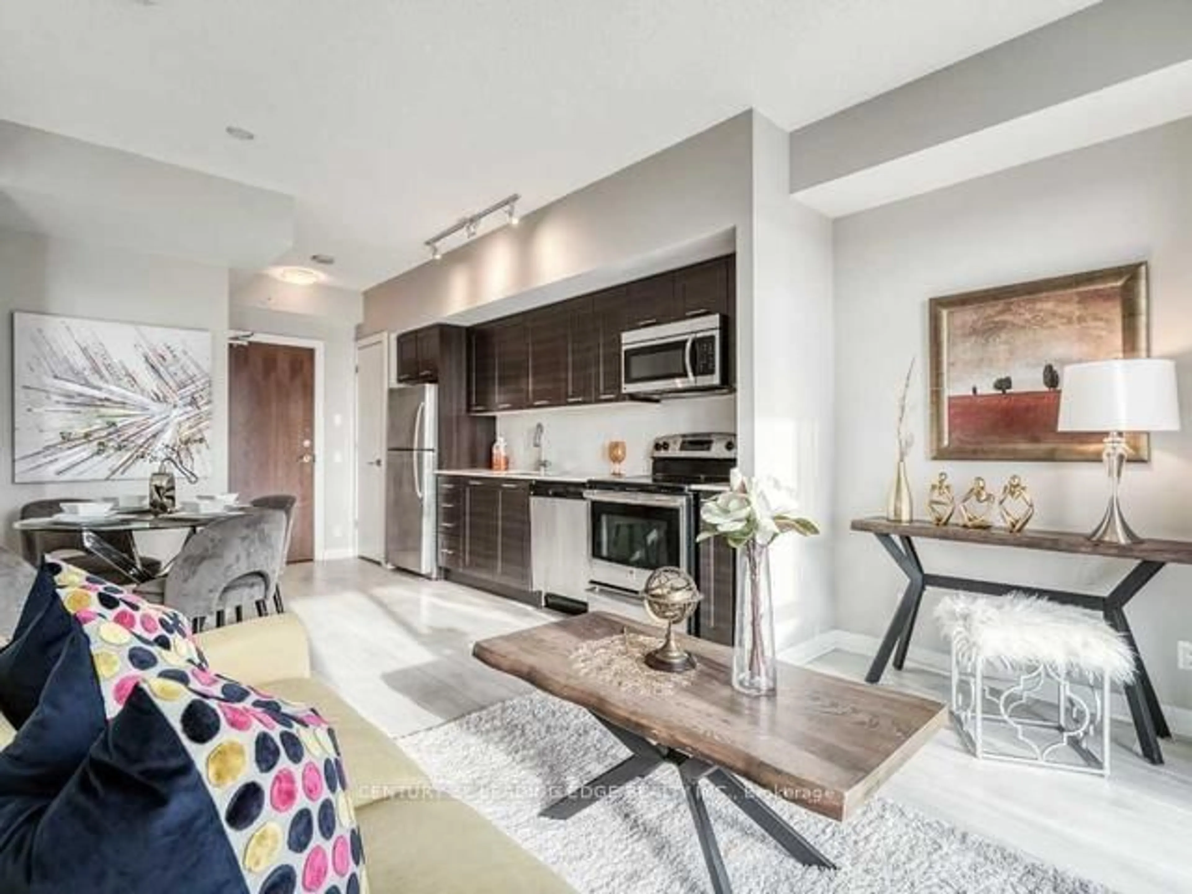 Open concept kitchen, unknown for 2220 Lake Shore Blvd #2710, Toronto Ontario M8V 0C1