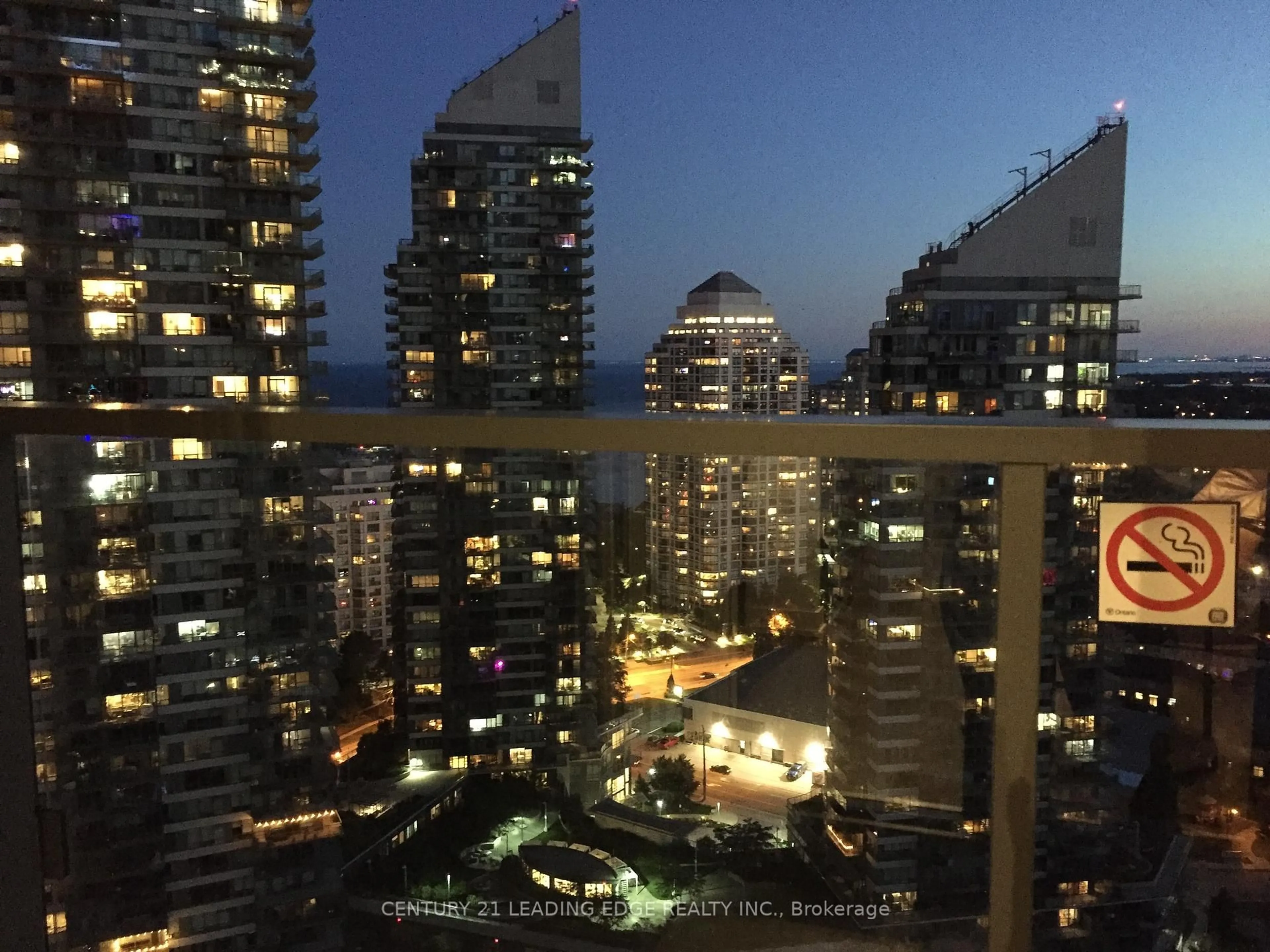 Unknown for 2220 Lake Shore Blvd #2710, Toronto Ontario M8V 0C1