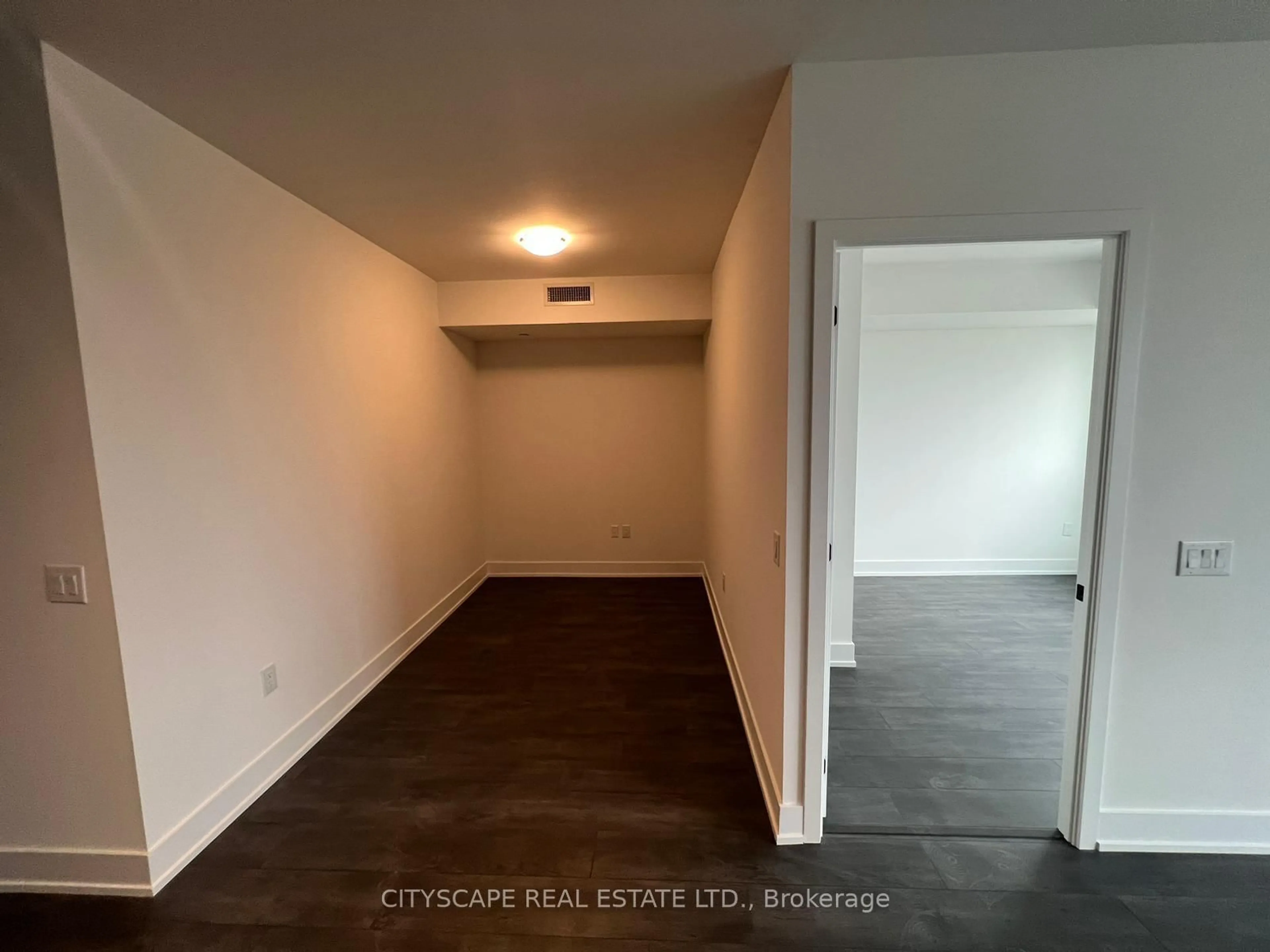 A pic of a room for 30 Newhouse Blvd, Caledon Ontario L7C 4A1