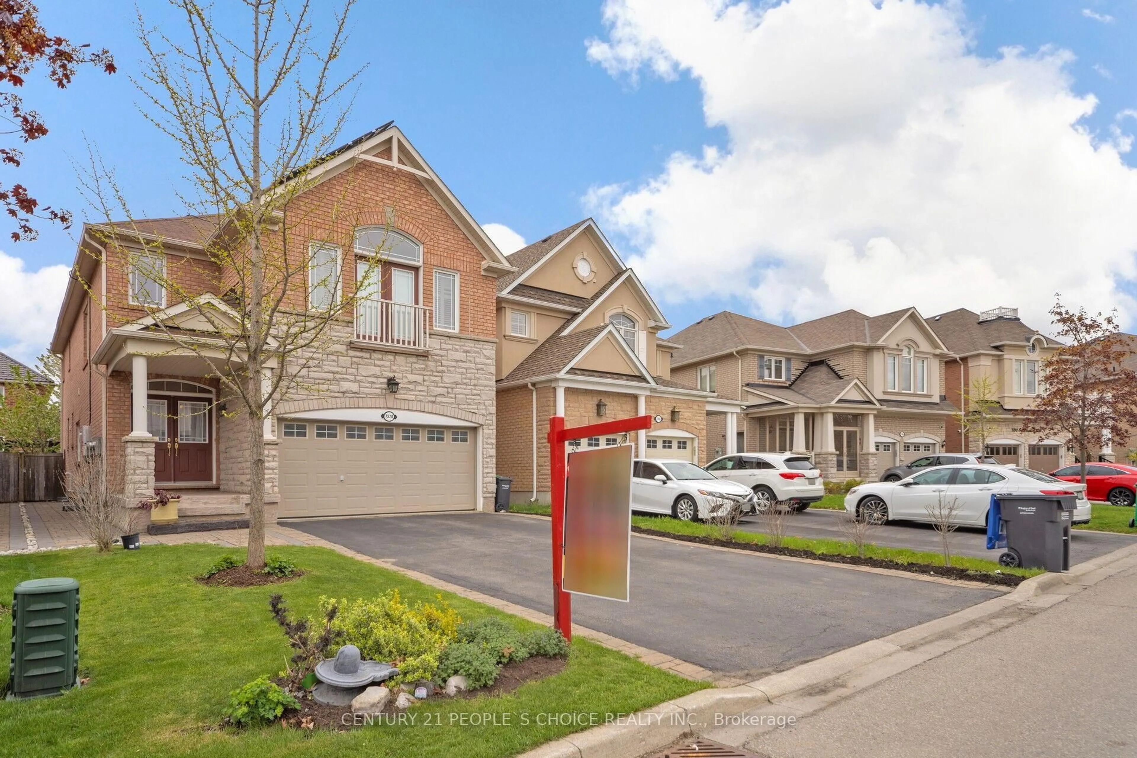 Home with brick exterior material, street for 7278 Saint Barbara Blvd, Mississauga Ontario L5W 0C1