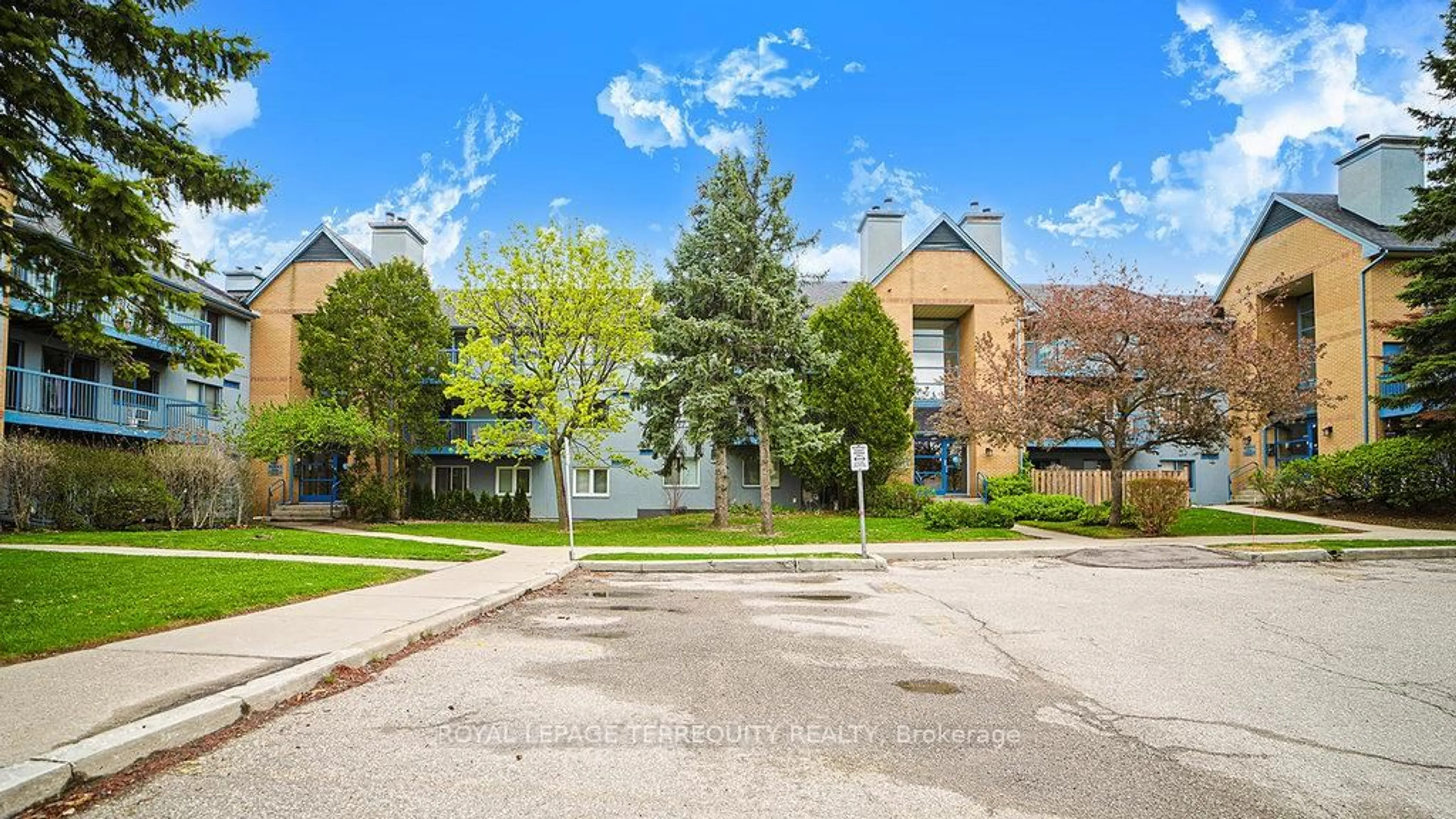 Unknown for 95 Trailwood Dr #832, Mississauga Ontario L4Z 3L2