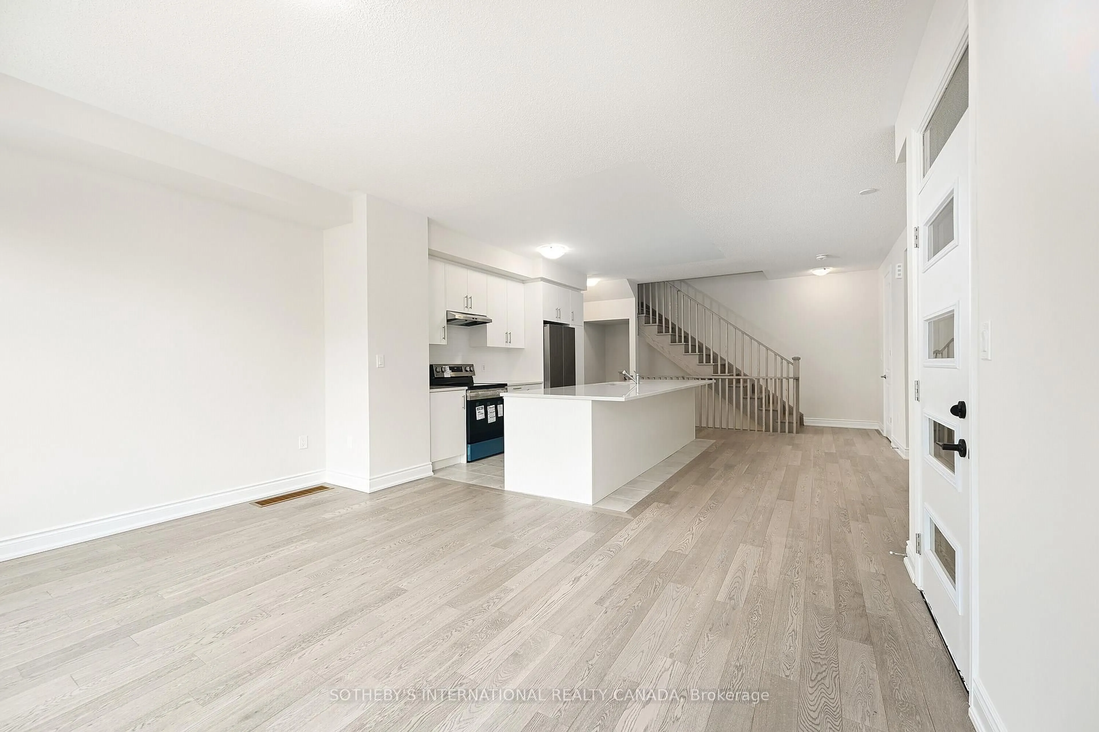 A pic of a room for 1282 Dempster Lane, Oakville Ontario L6H 7Y7