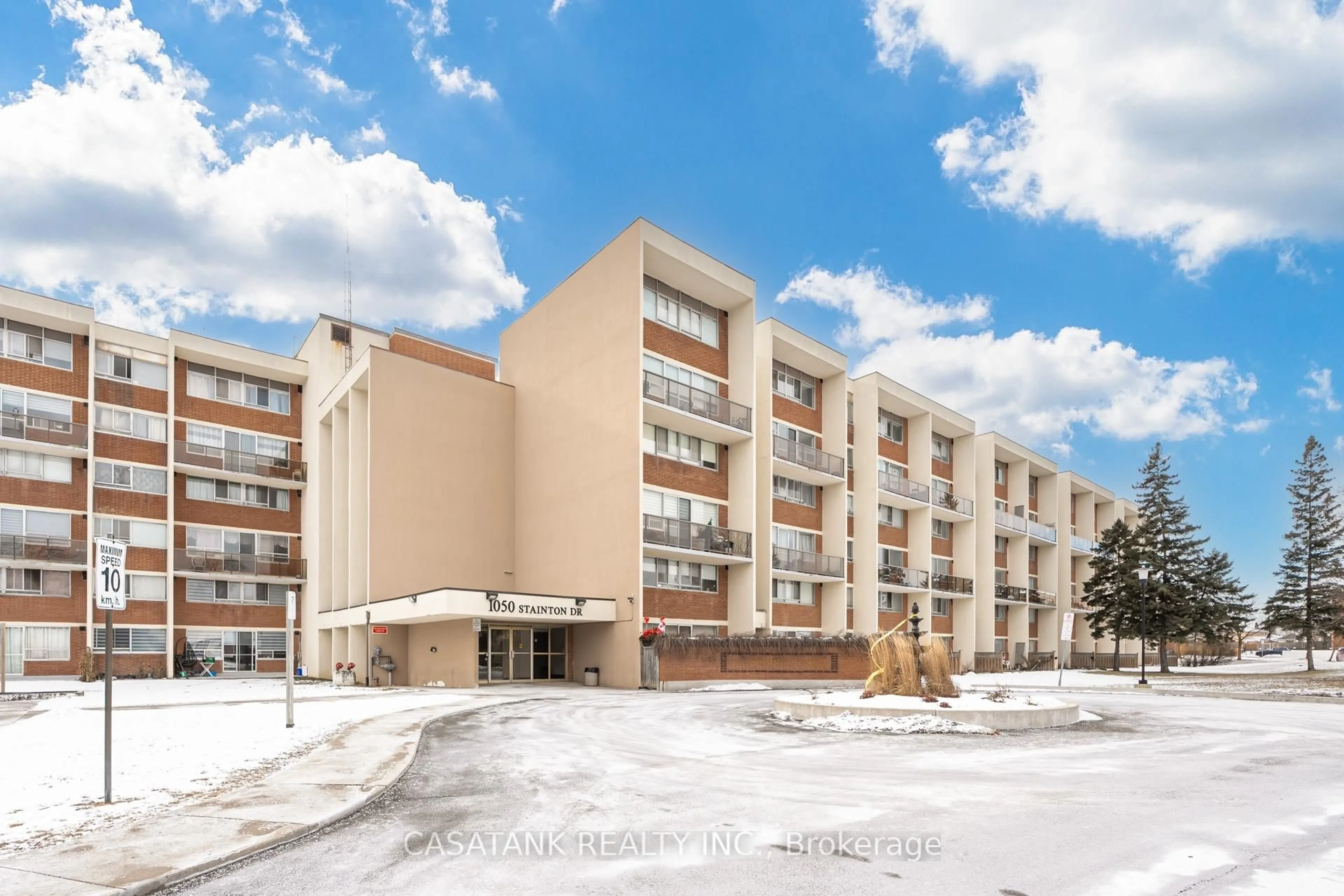 Unknown for 1050 Stainton Dr #308, Mississauga Ontario L5C 2T7