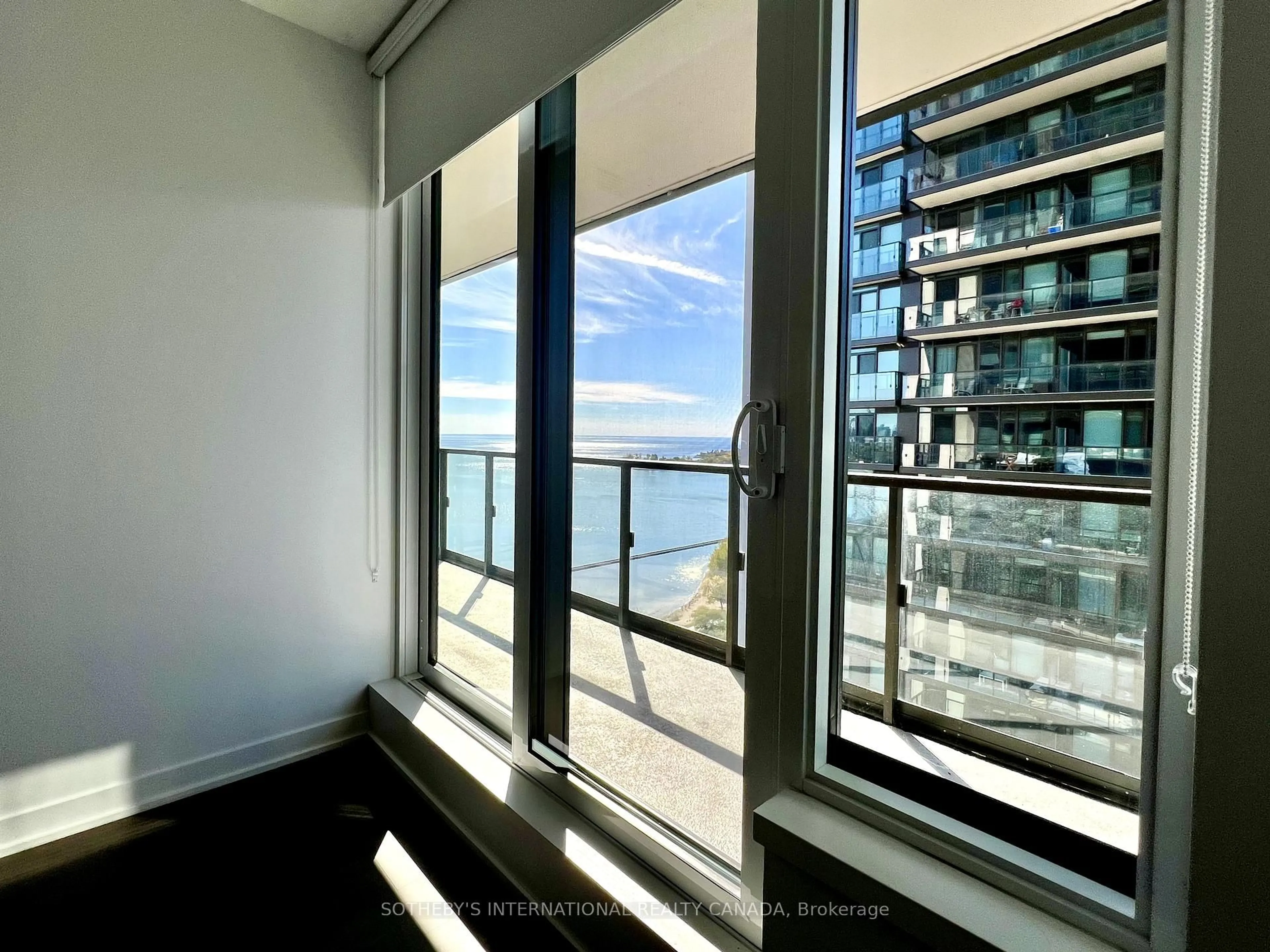 A pic of a room for 1926 Lakeshore Blvd #2712, Toronto Ontario M6S 1A1