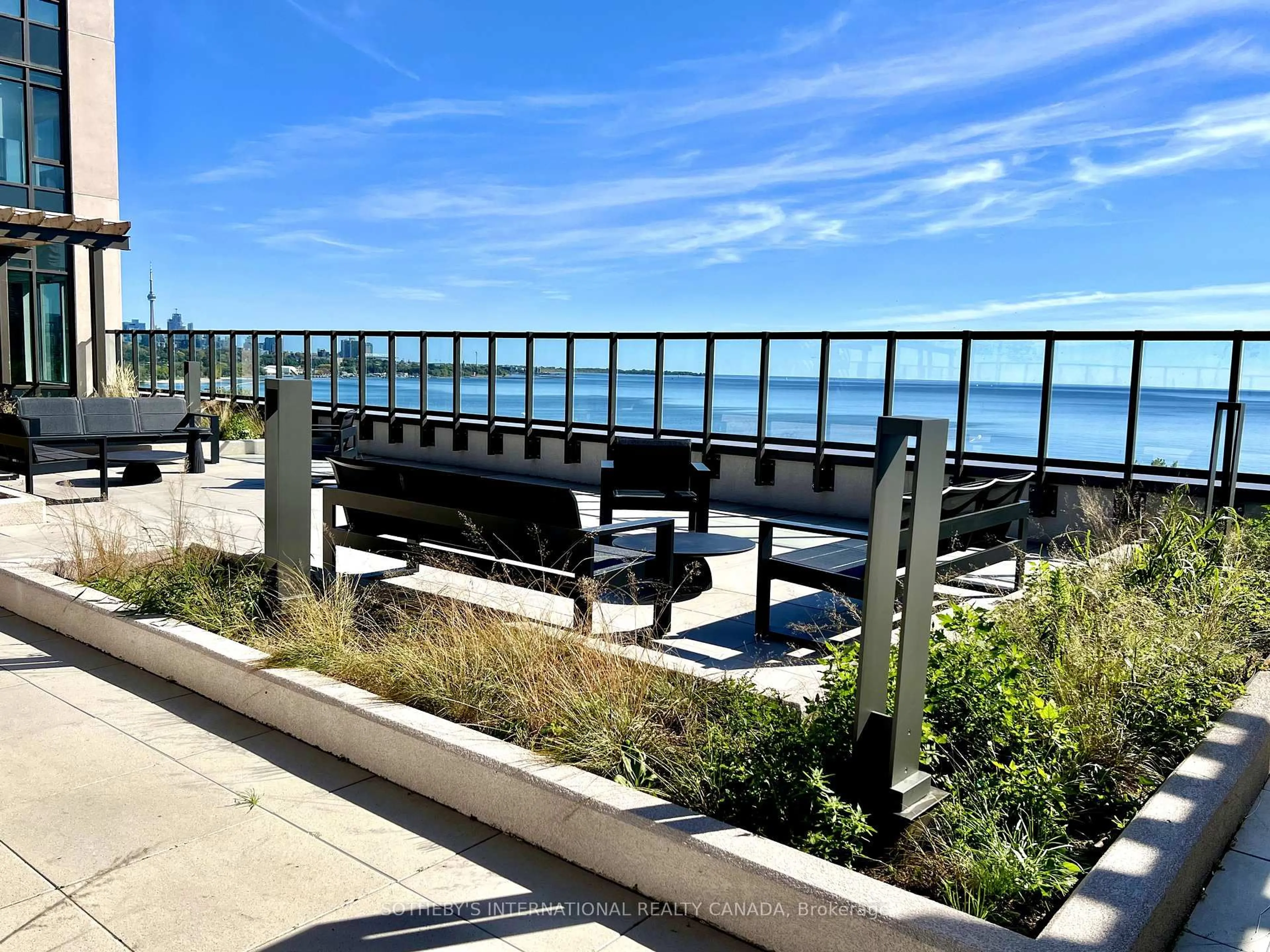 Patio, water/lake/river/ocean view for 1926 Lakeshore Blvd #2712, Toronto Ontario M6S 1A1