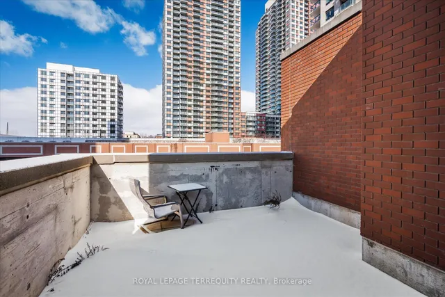 Additional property image - 1410 Dupont St Unit 328