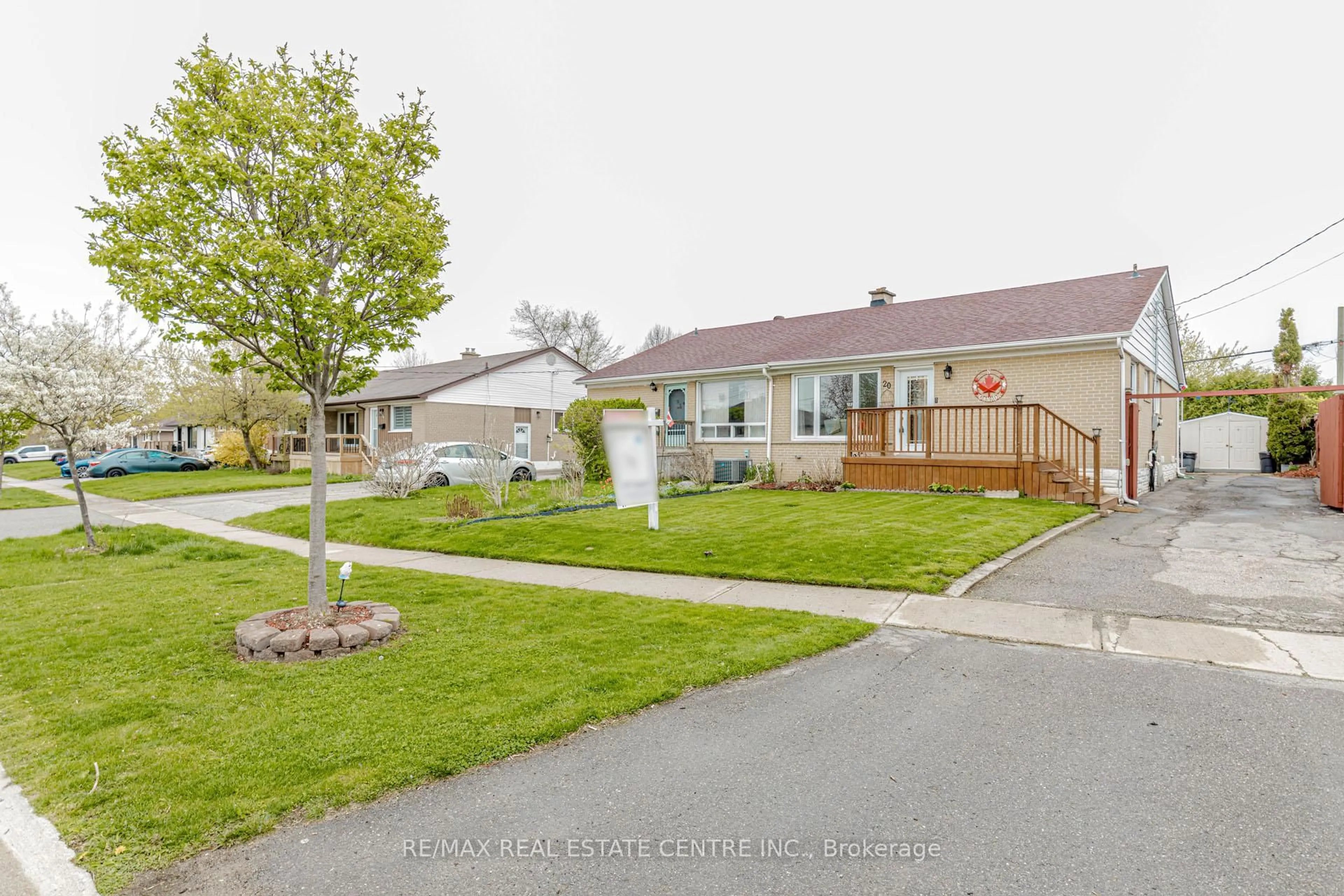 Unknown for 20 Langstone Cres, Halton Hills Ontario L7G 4N3
