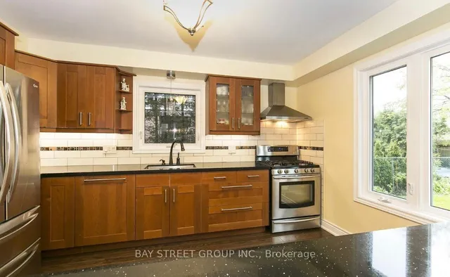 Additional property image - 556 Holly Ave