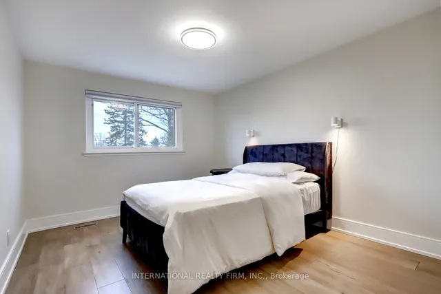 Additional property image - 1755 Pickmere Crt