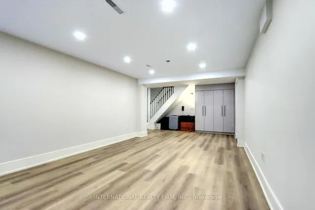 Additional property image - 1755 Pickmere Crt