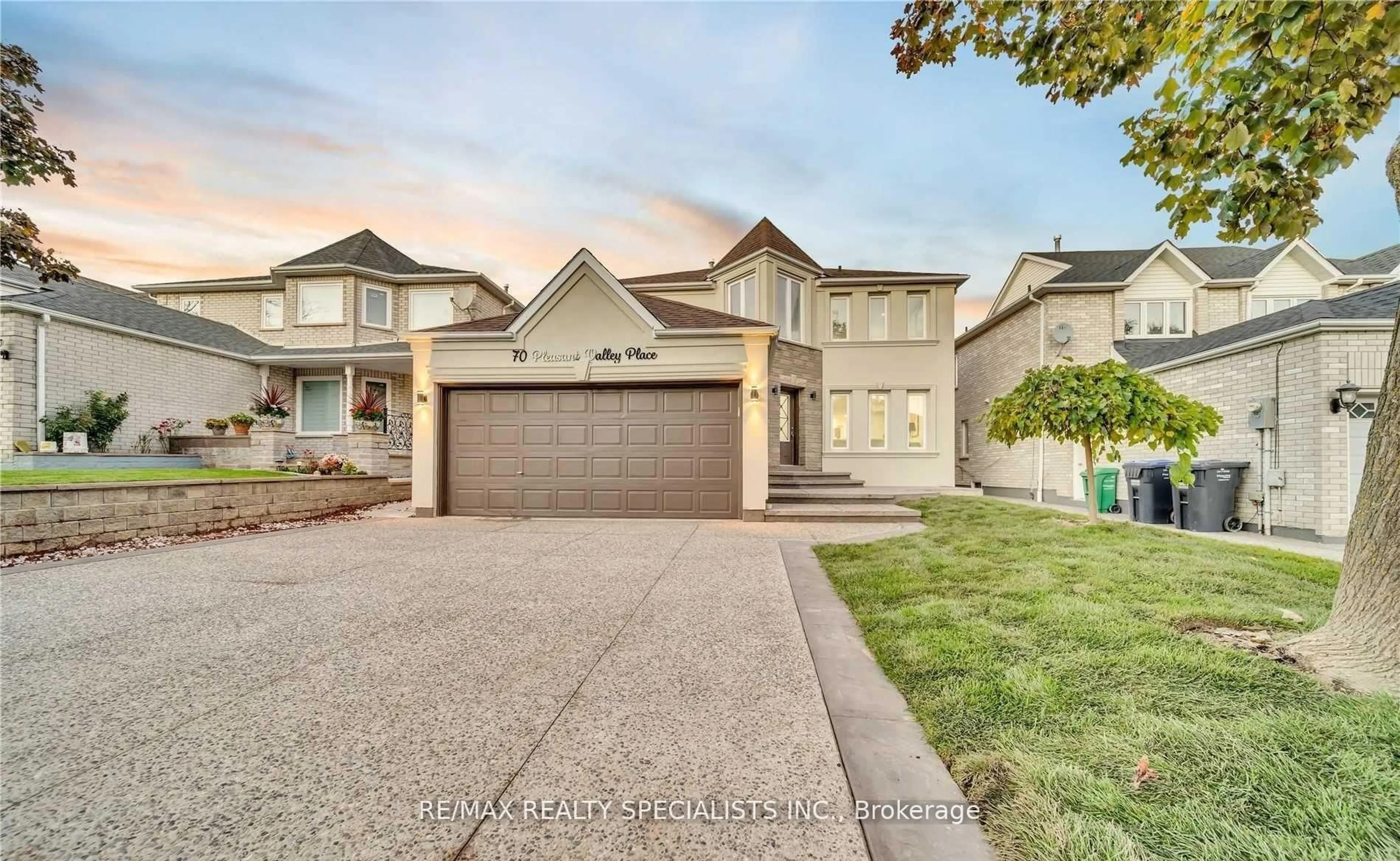 Unknown for 70 Pleasant Valley Pl, Brampton Ontario L6R 5R9