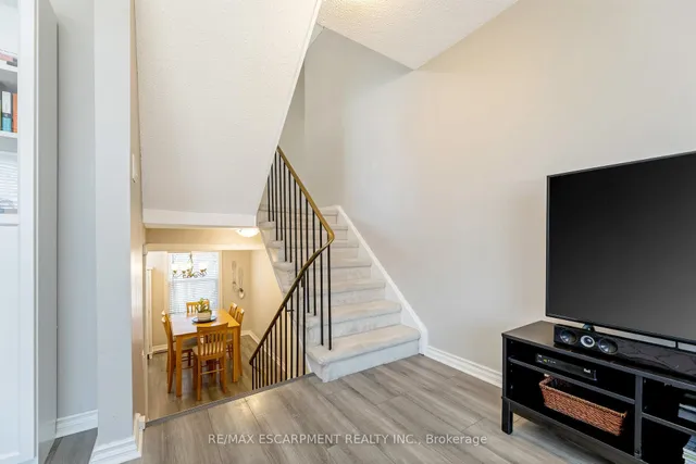 Additional property image - 235 Bronte St Unit 14