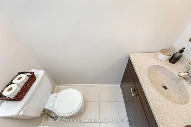 Additional property image - 235 Bronte St Unit 14