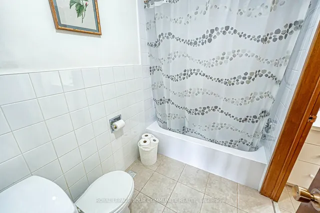 Additional property image - 10 Grenadine Crt