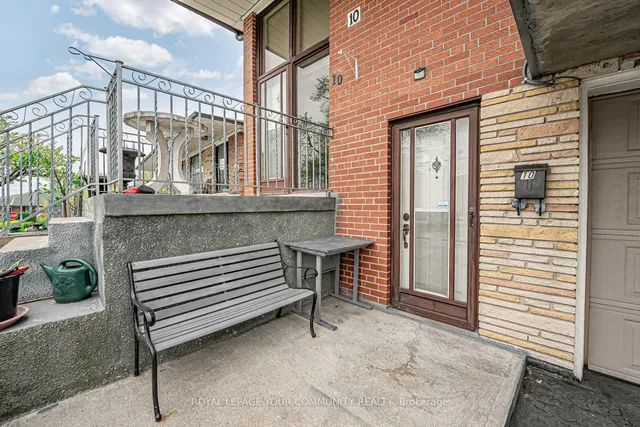 Additional property image - 10 Grenadine Crt