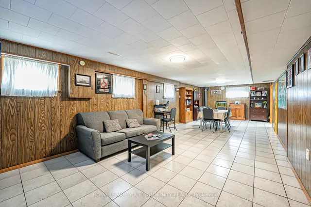 Additional property image - 10 Grenadine Crt