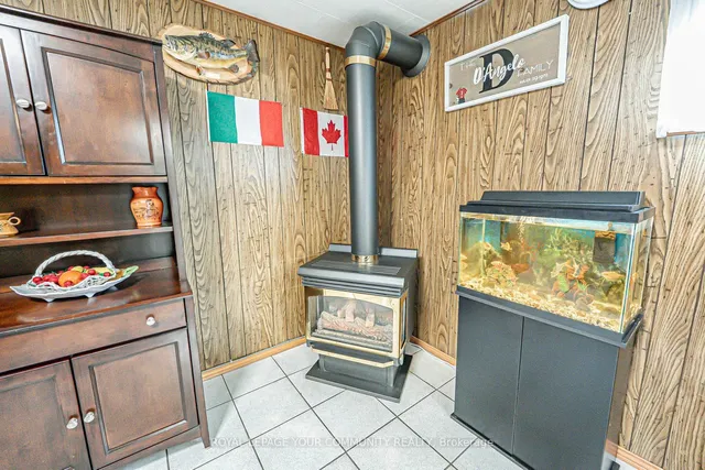 Additional property image - 10 Grenadine Crt