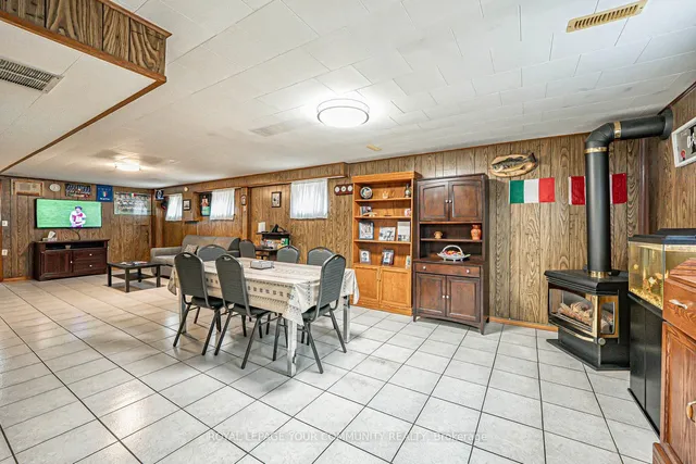 Additional property image - 10 Grenadine Crt