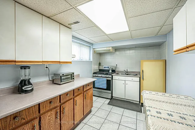 Additional property image - 10 Grenadine Crt