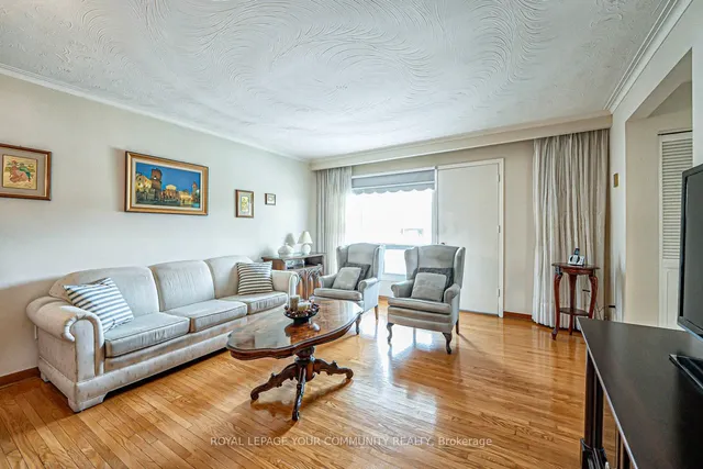 Additional property image - 10 Grenadine Crt